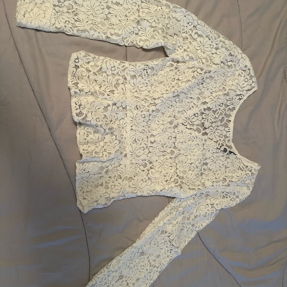 Elegant White Lace Top Zara
